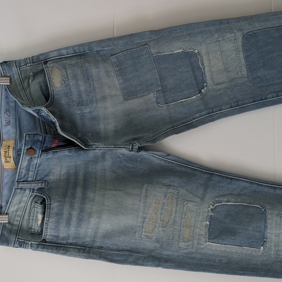 Anthropology Holding Horses boyfriend gable patches cotton distressed jeans - Picture 4 of 11